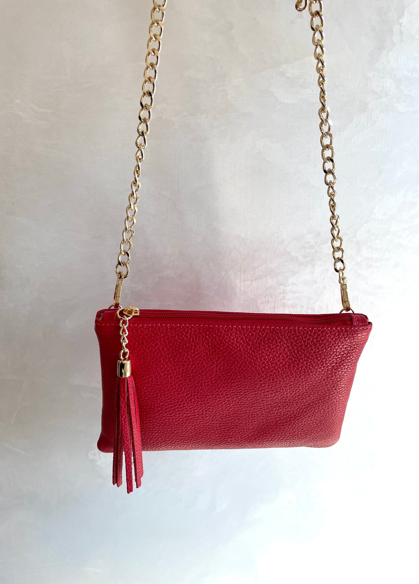 POCHETTE IN PELLE MARTA CON TRACOLLA IN METALLO
