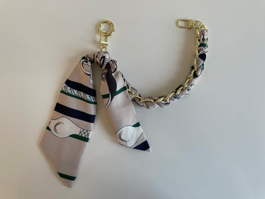 CHARMES CATENA CON FOULARD