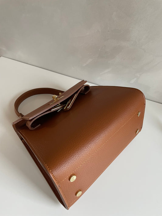 BORSA A MANO BENEDETTA CON TRACOLLA