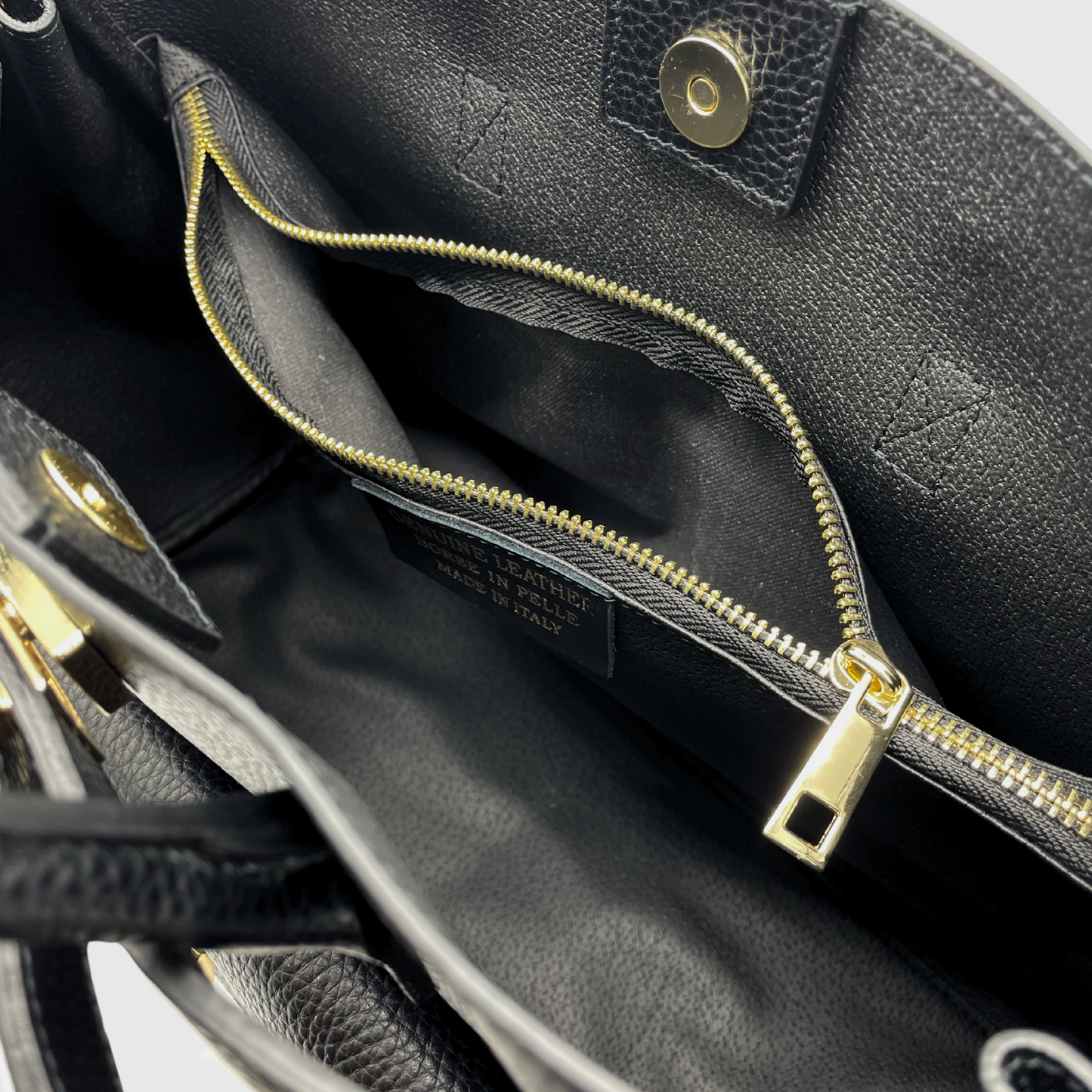 BORSA A SPALLA LAURA IN PELLE CON TRACOLLA