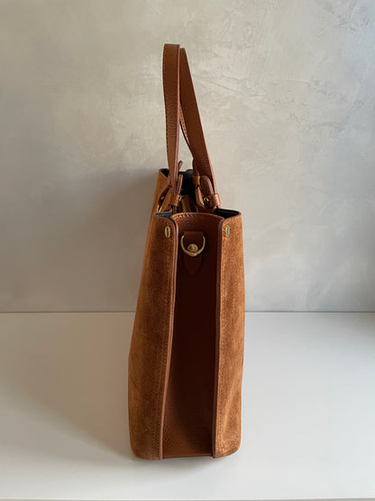 BORSA A SPALLA CARLA IN CAMOSCIO CUOIO