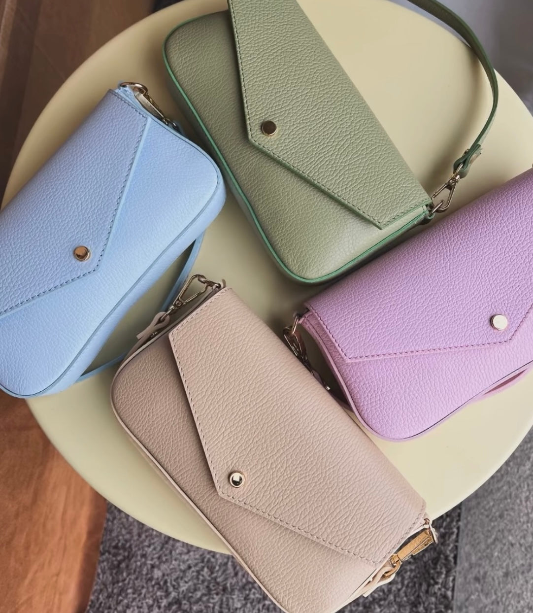 BORSA A SPALLA GIULIA
