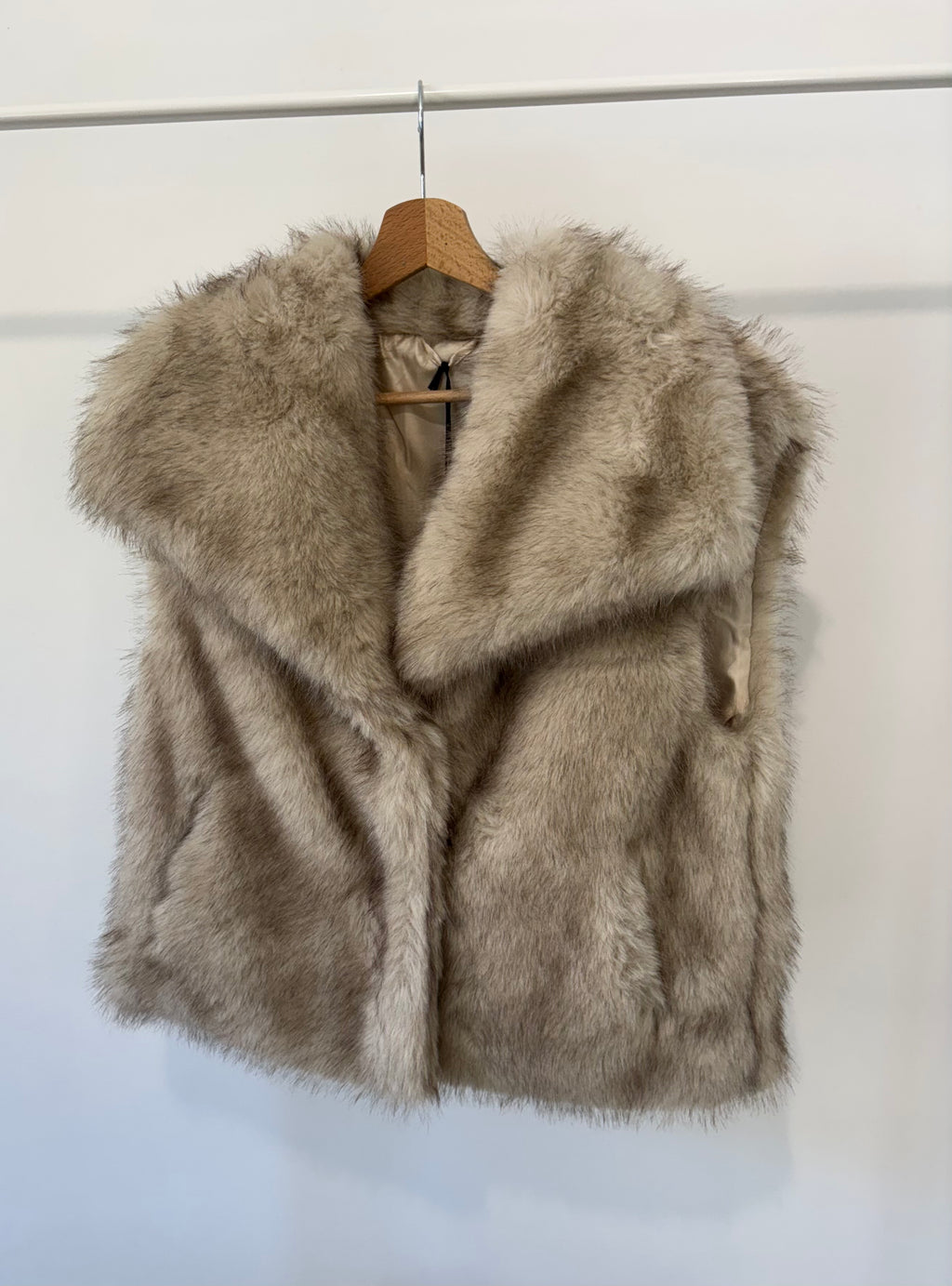 GILET CORTINA ECOPELLICCIA CON COLLO AMPIO