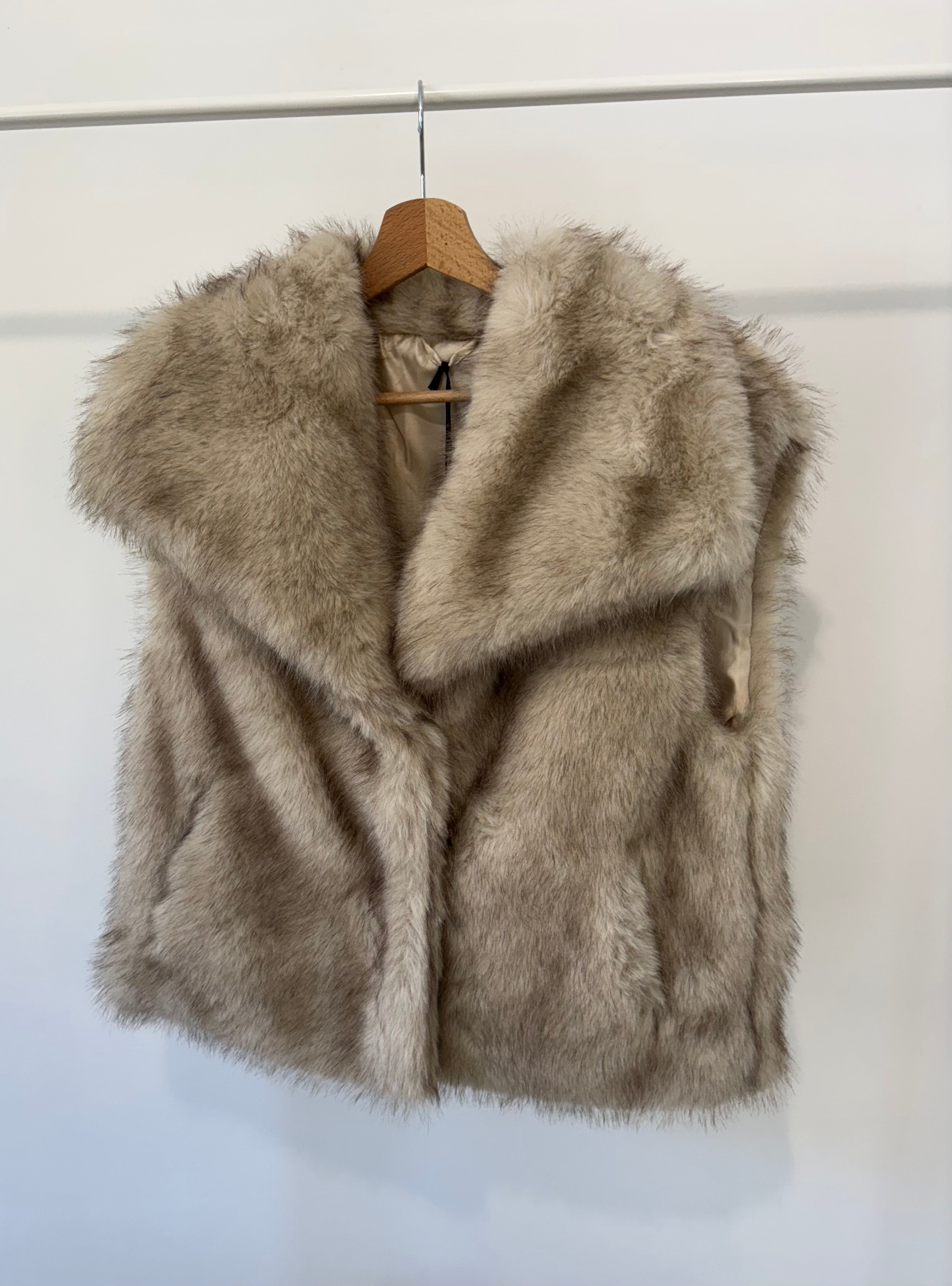 GILET CORTINA ECOPELLICCIA CON COLLO AMPIO